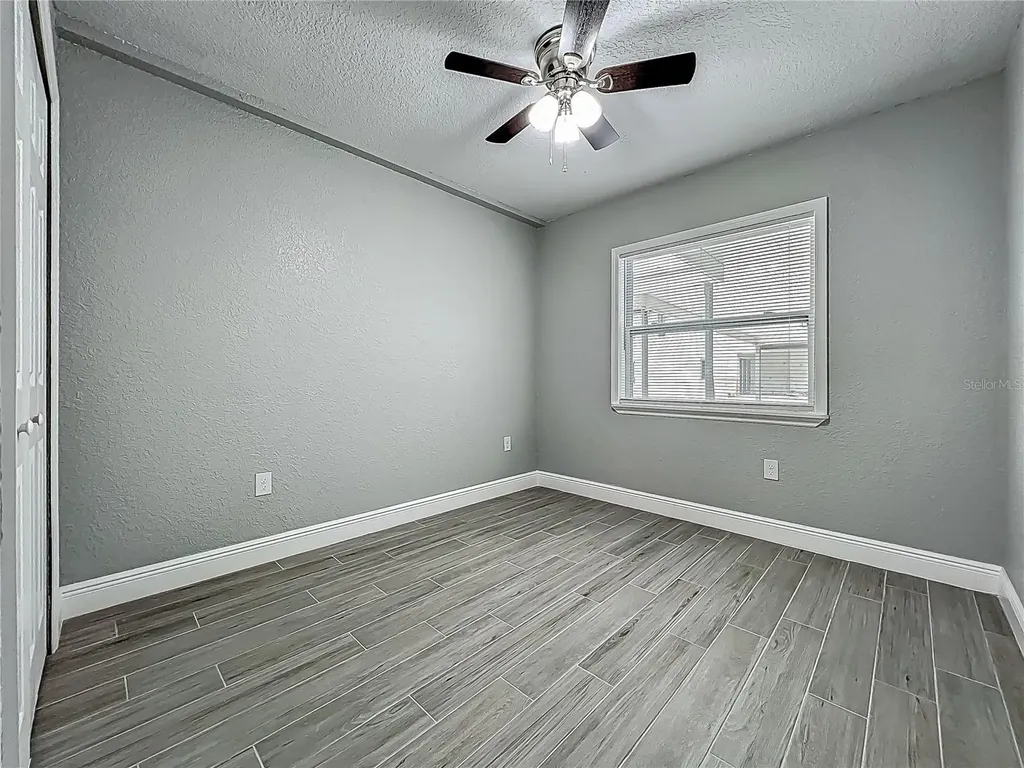 1414 Beaver Place Orlando FL 32806