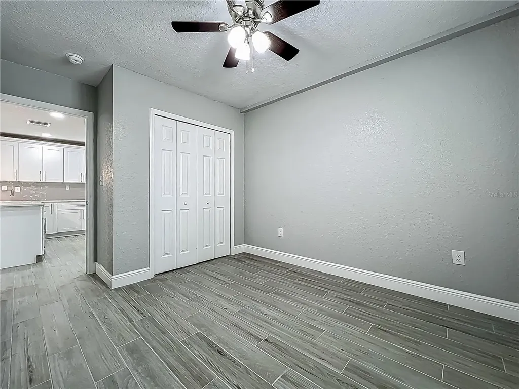 1414 Beaver Place Orlando FL 32806