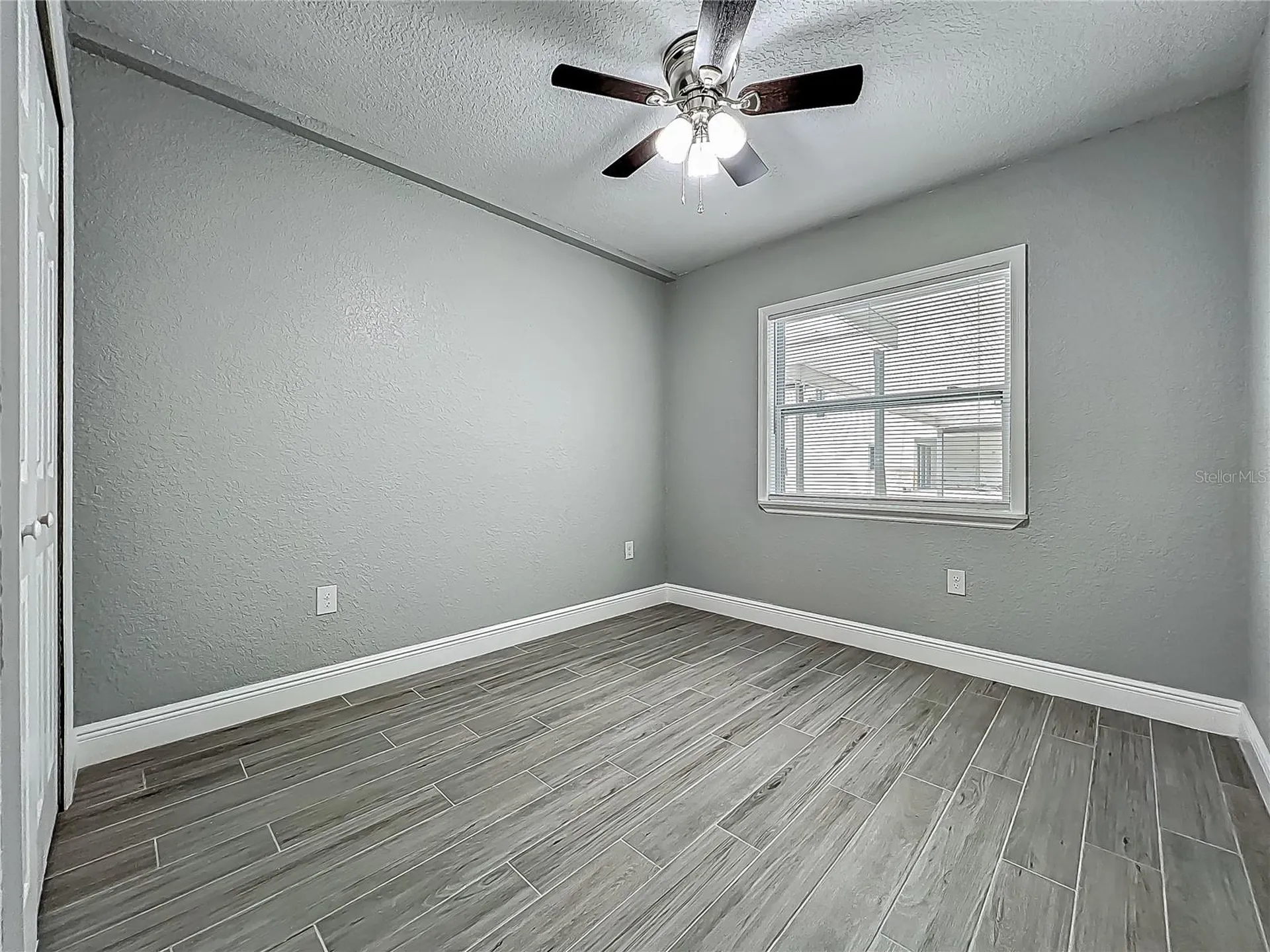 1414 Beaver Place Orlando FL 32806