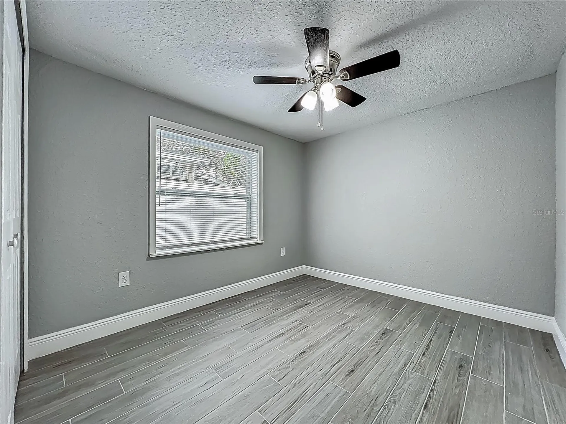 1414 Beaver Place Orlando FL 32806