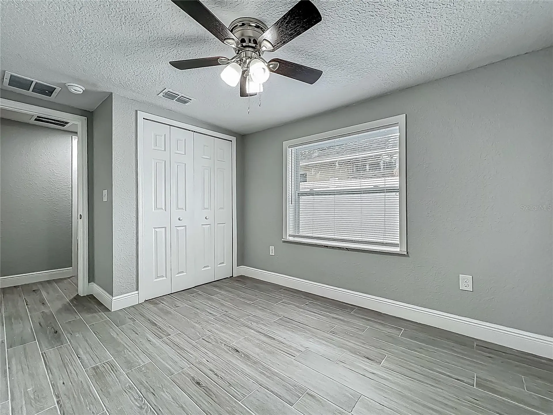 1414 Beaver Place Orlando FL 32806