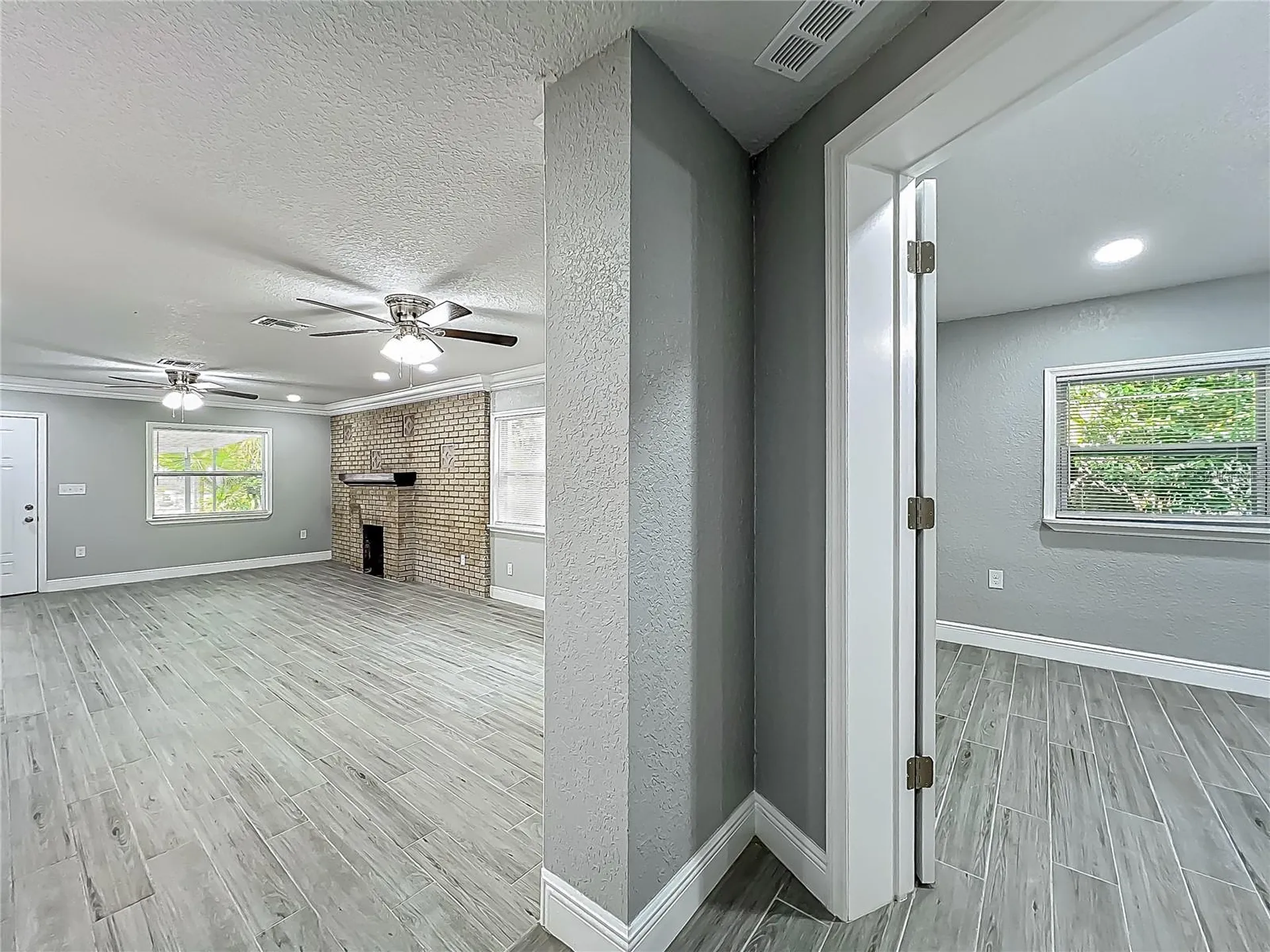 1414 Beaver Place Orlando FL 32806