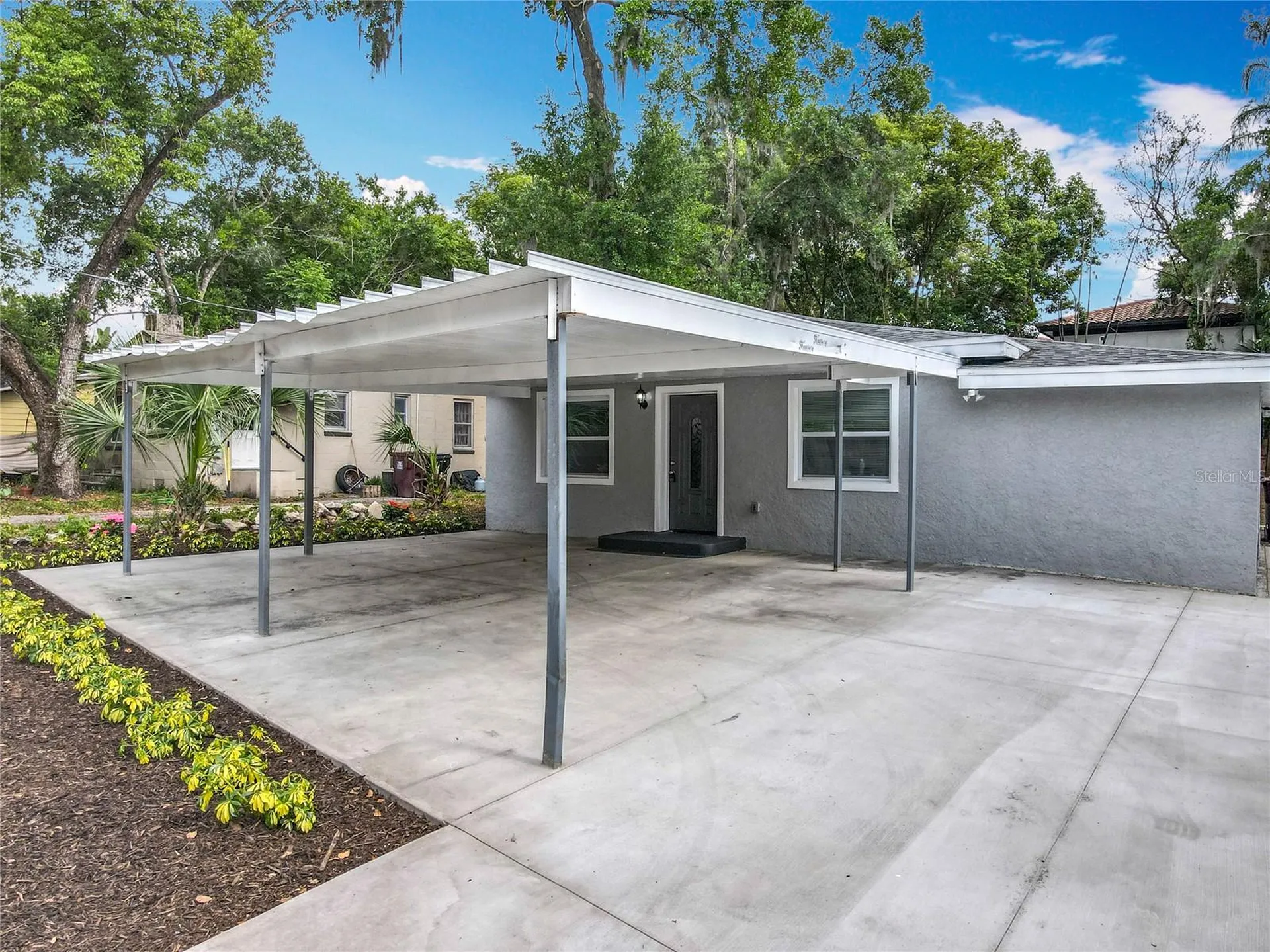 1414 Beaver Place Orlando FL 32806