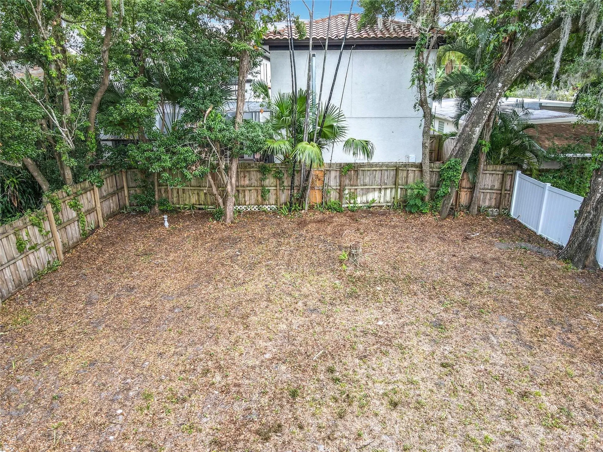 1414 Beaver Place Orlando FL 32806