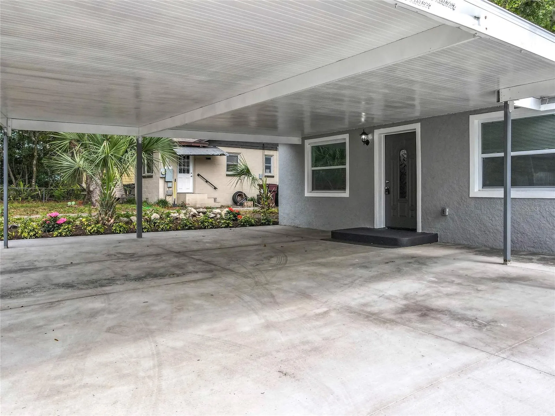 1414 Beaver Place Orlando FL 32806