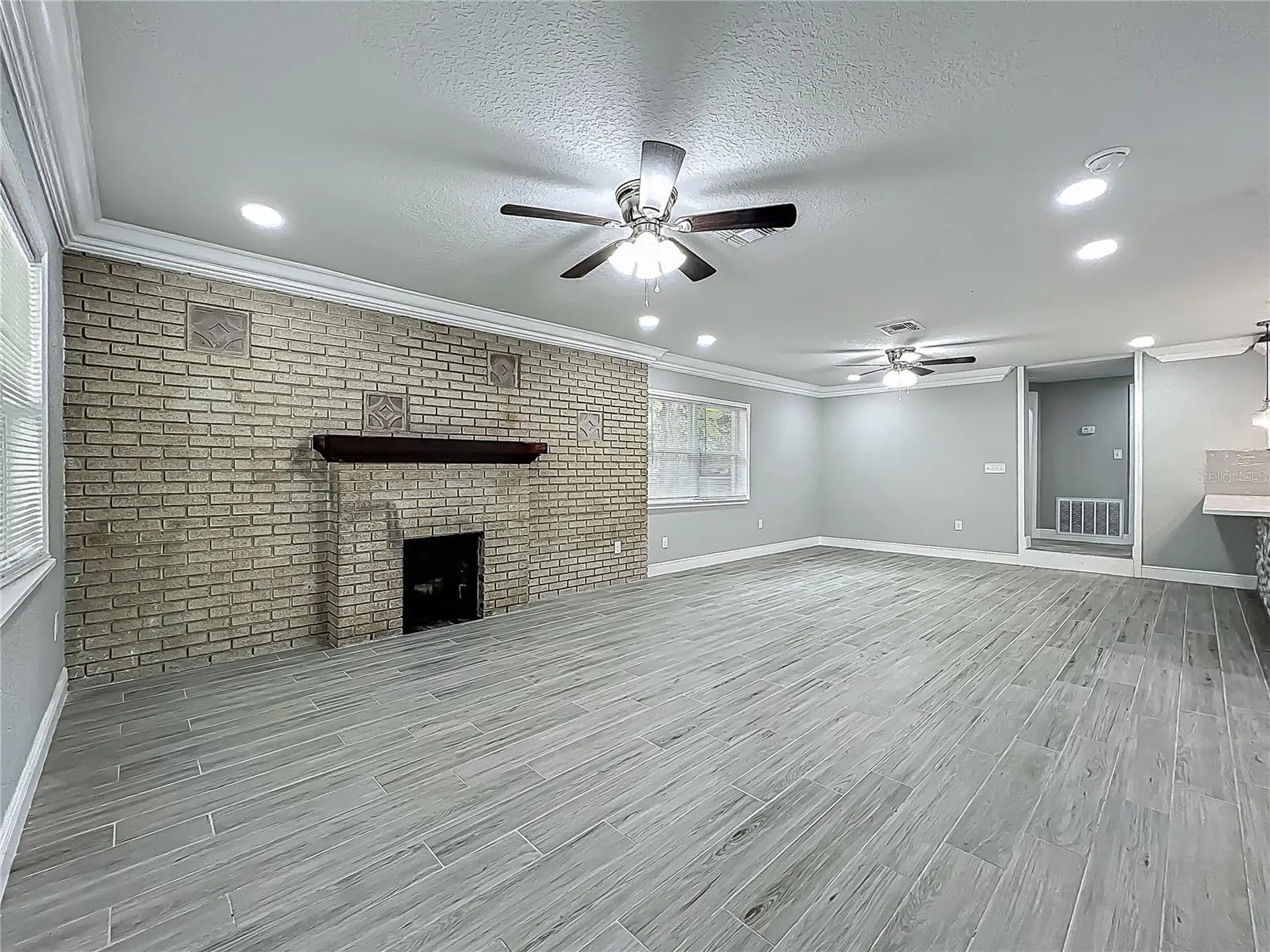 1414 Beaver Place Orlando FL 32806