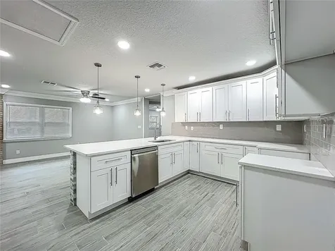 1414 Beaver Place Orlando FL 32806