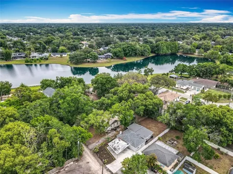 1414 Beaver Place Orlando FL 32806
