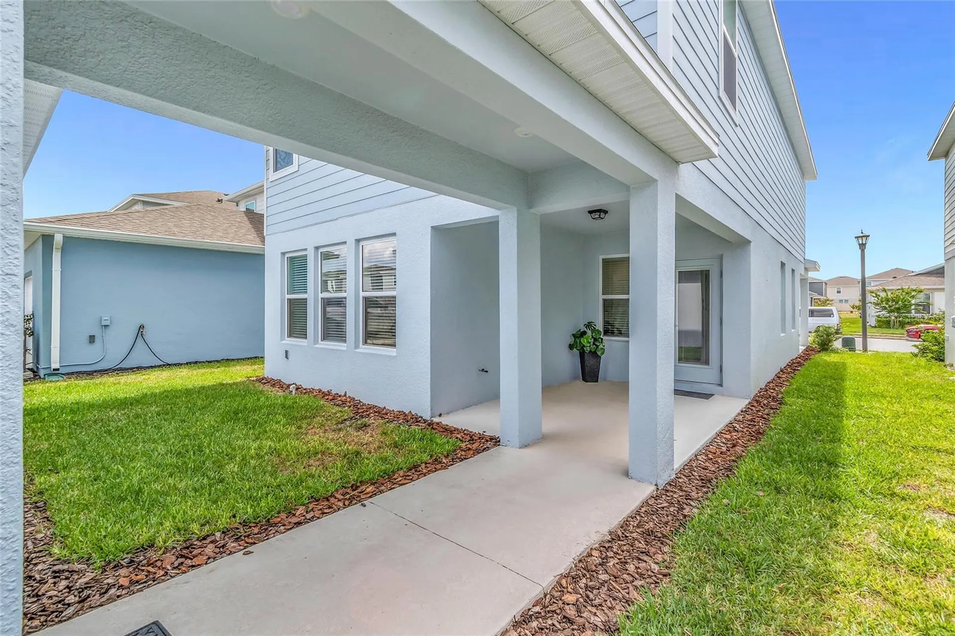 4087 Roaming Brook Drive Apopka FL 32712