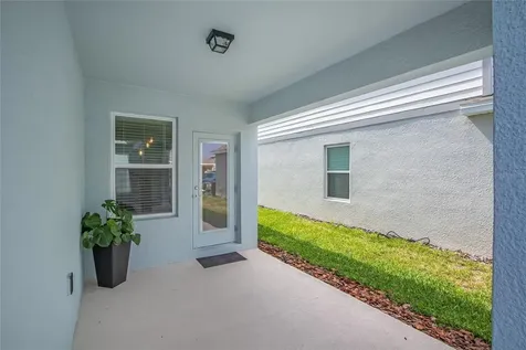 4087 Roaming Brook Drive Apopka FL 32712