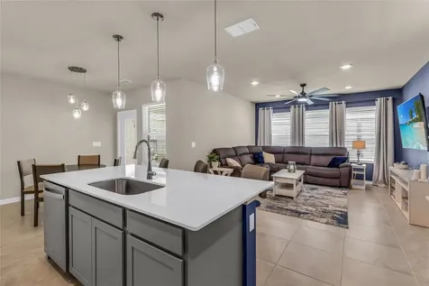 4087 Roaming Brook Drive Apopka FL 32712