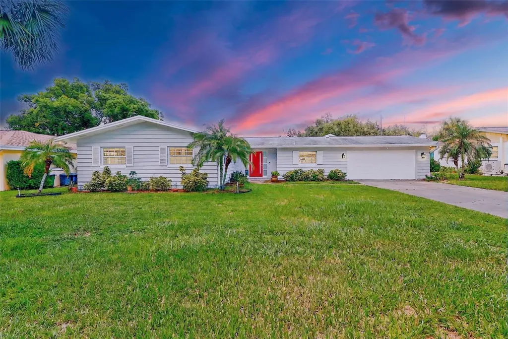 1847 Oak Lake Drive Clearwater FL 33764