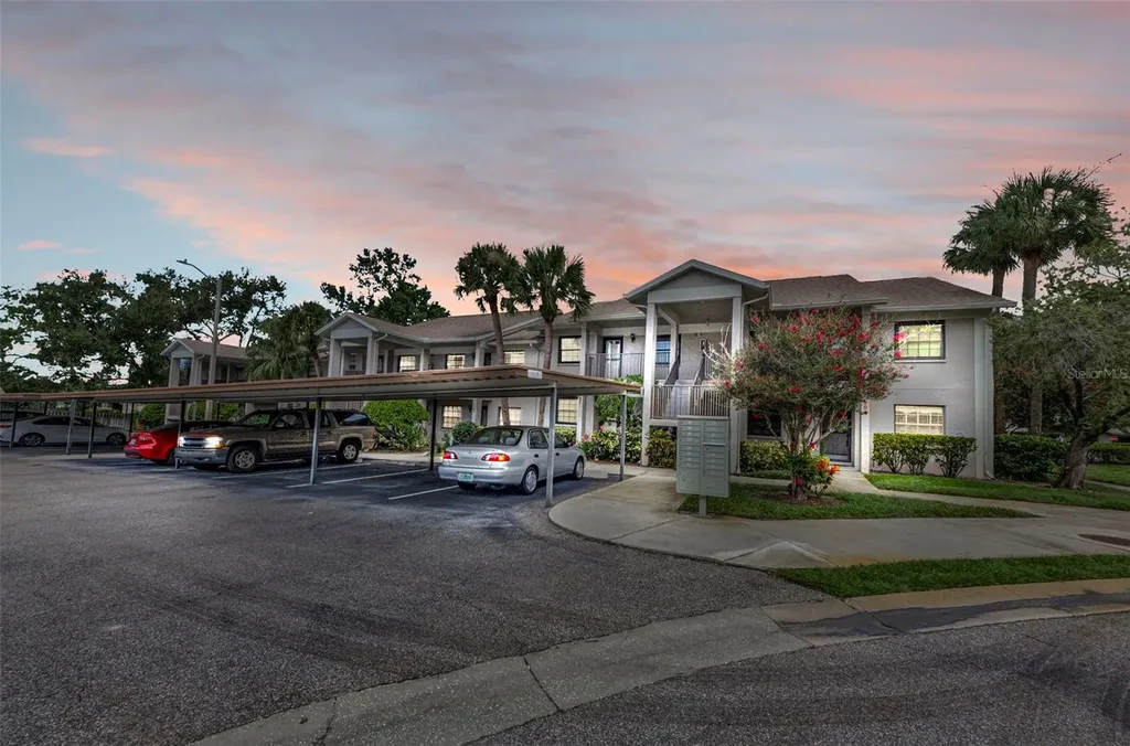 2119 Elm Street Dunedin FL 34698