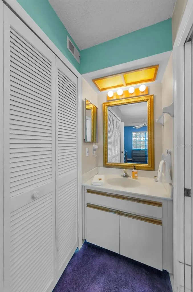 2119 Elm Street Dunedin FL 34698