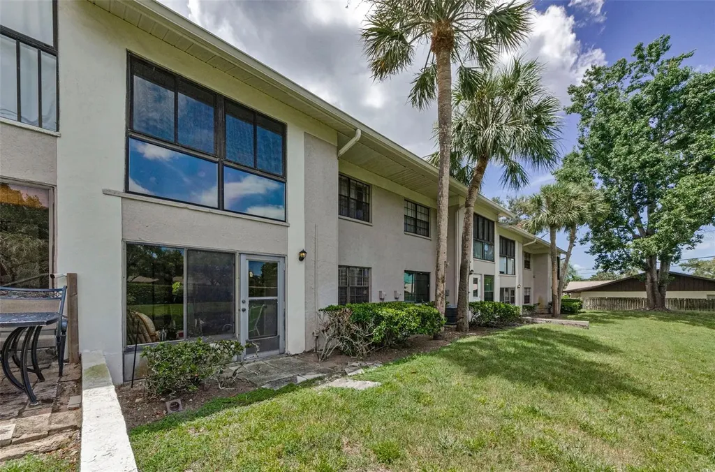 2119 Elm Street Dunedin FL 34698