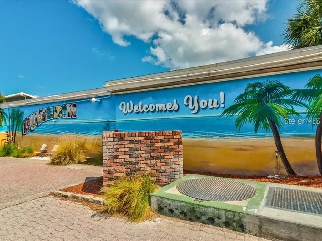 2119 Elm Street Dunedin FL 34698
