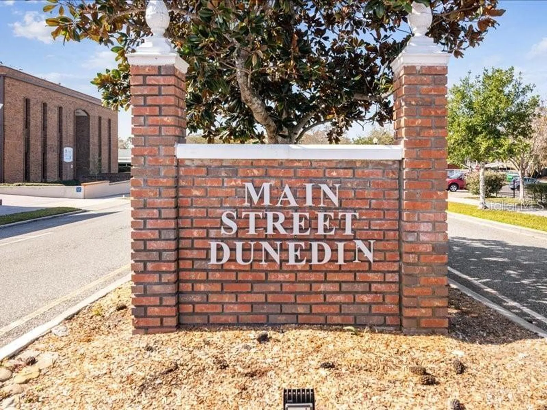 2119 Elm Street Dunedin FL 34698