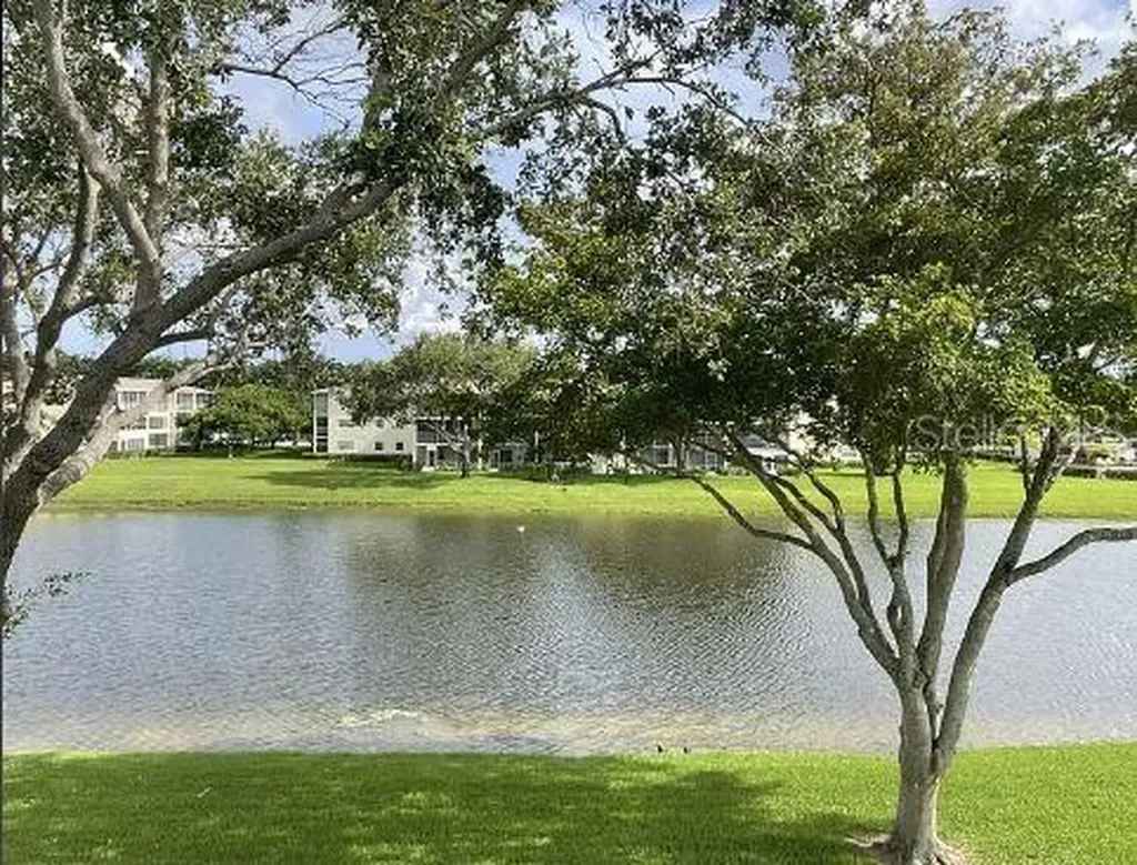 293 Dorset G Boca Raton FL 33434