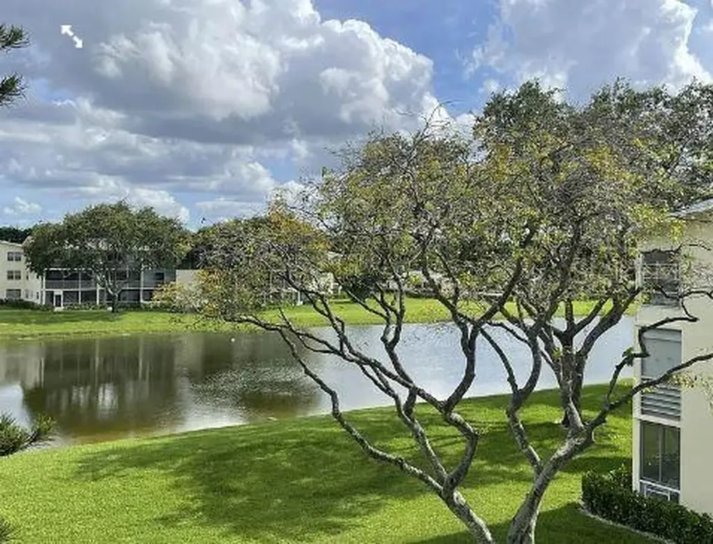 293 Dorset G Boca Raton FL 33434
