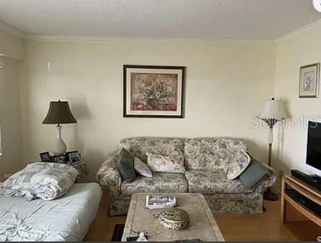 293 Dorset G Boca Raton FL 33434