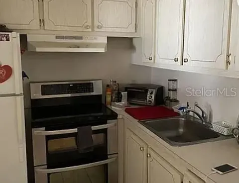 293 Dorset G Boca Raton FL 33434