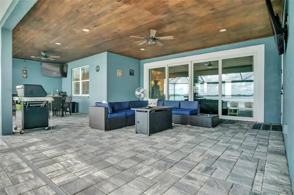 1153 Enclave Court Auburndale FL 33823