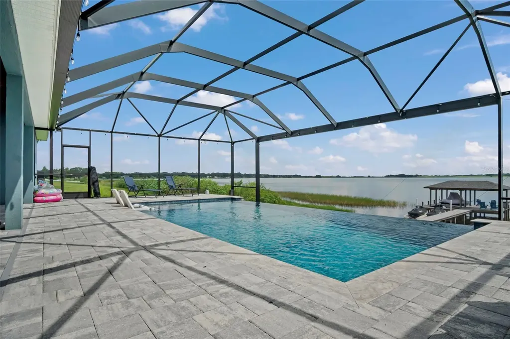 1153 Enclave Court Auburndale FL 33823