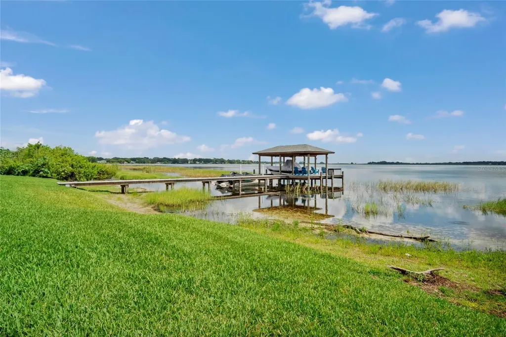 1153 Enclave Court Auburndale FL 33823