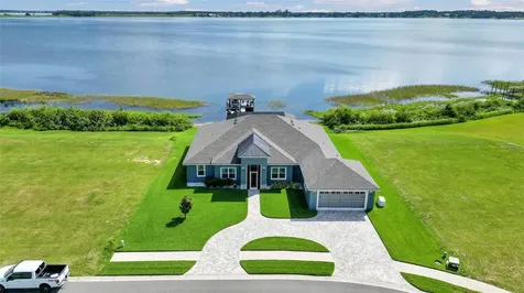 1153 Enclave Court Auburndale FL 33823