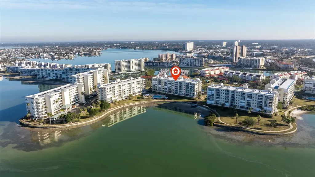 7902 Sailboat Key Boulevard S South Pasadena FL 33707