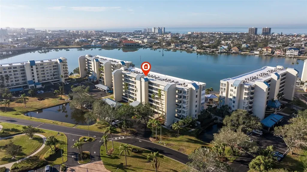 7902 Sailboat Key Boulevard S South Pasadena FL 33707
