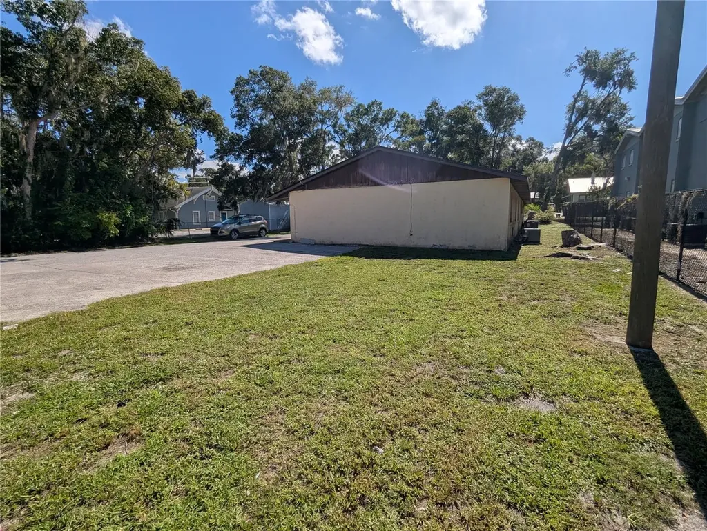 830 N Clake Street Deland FL 32724