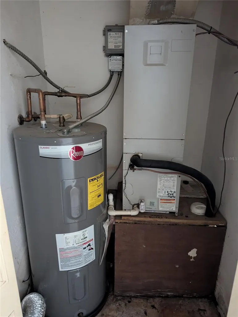 830 N Clake Street Deland FL 32724