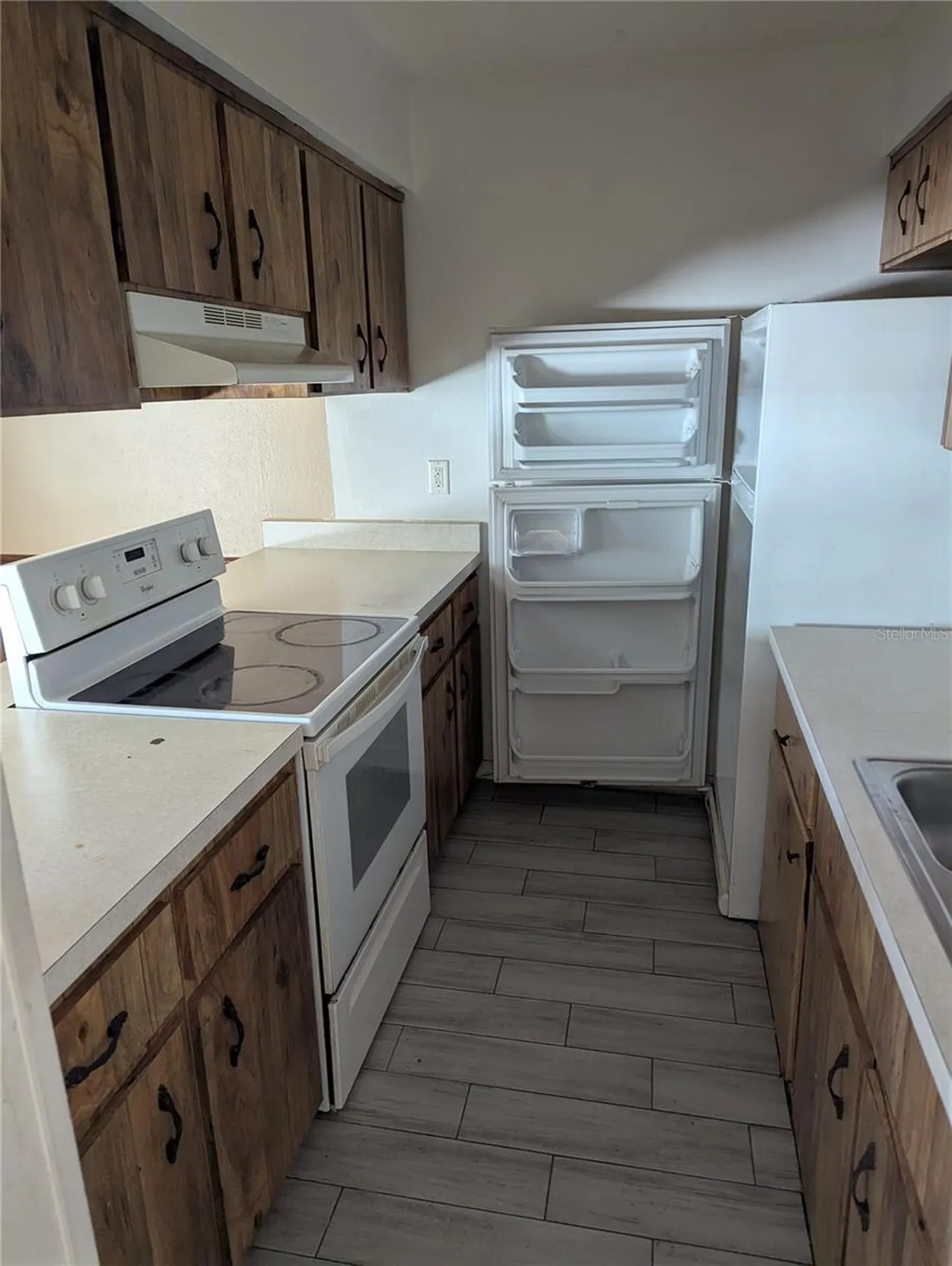 830 N Clake Street Deland FL 32724