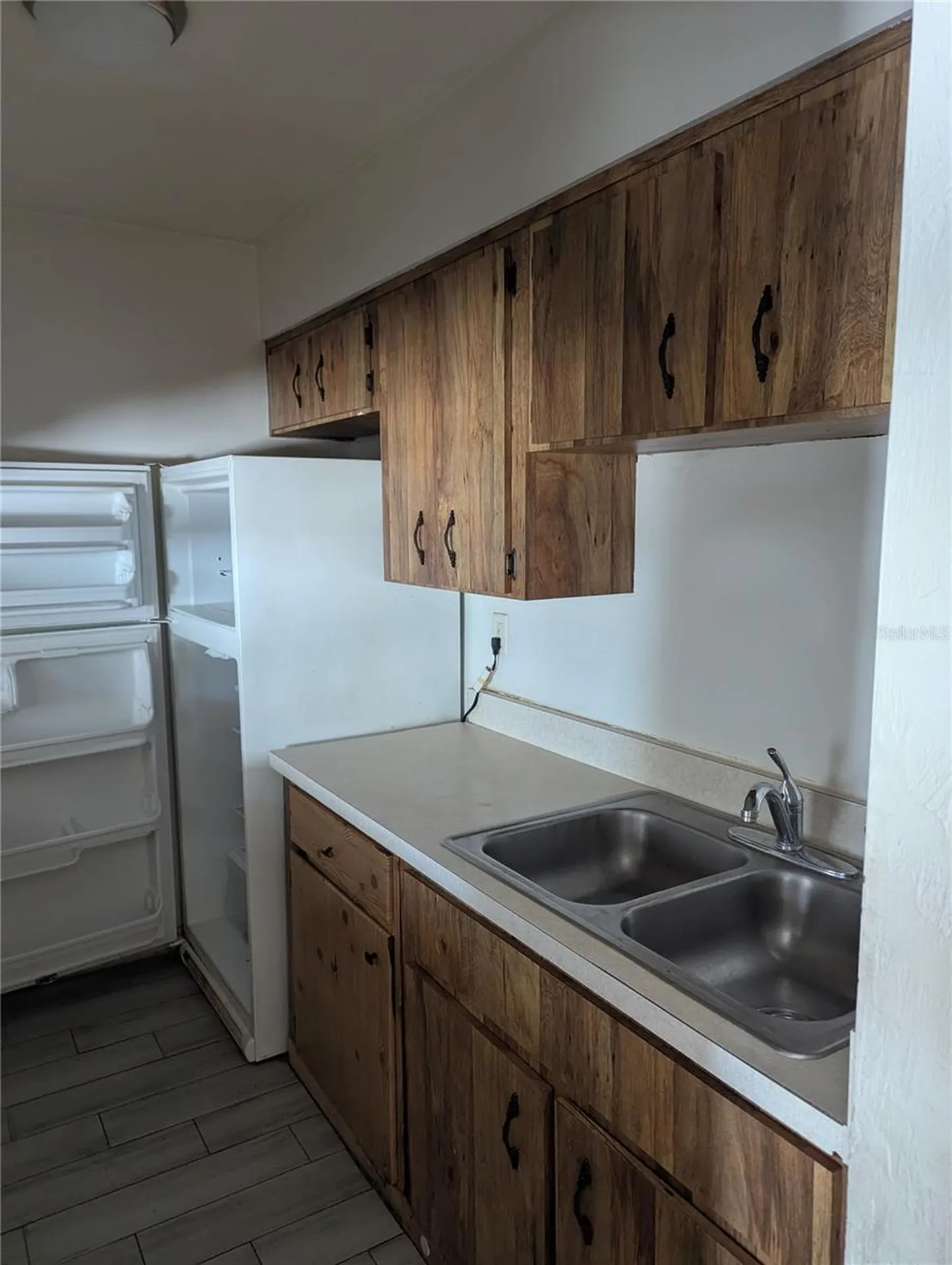 830 N Clake Street Deland FL 32724