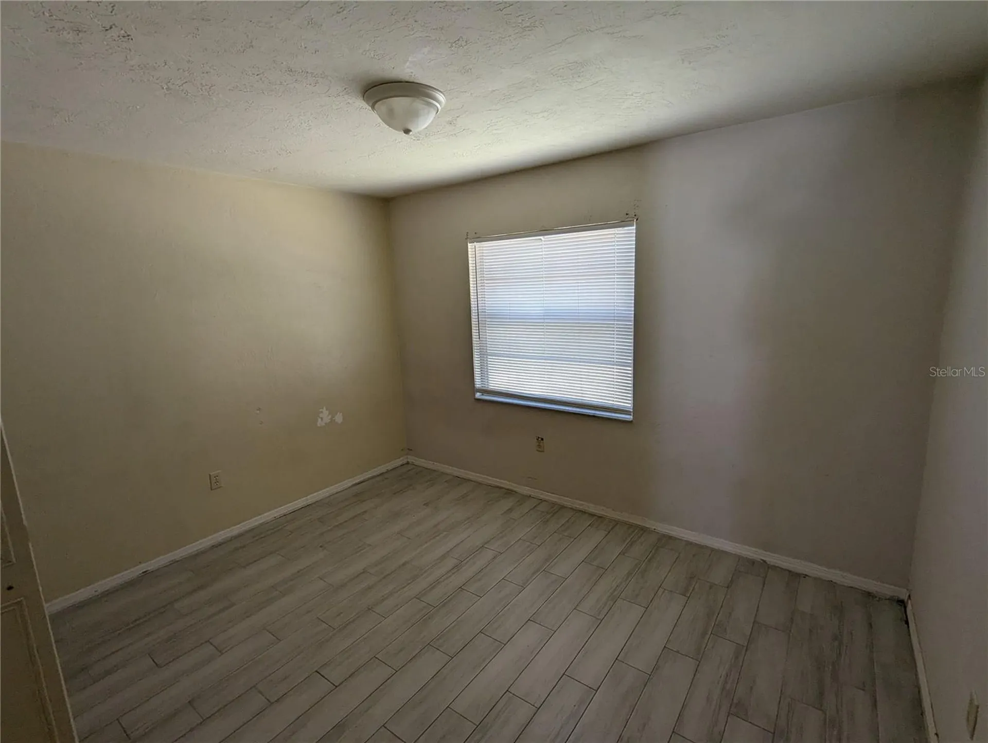 830 N Clake Street Deland FL 32724