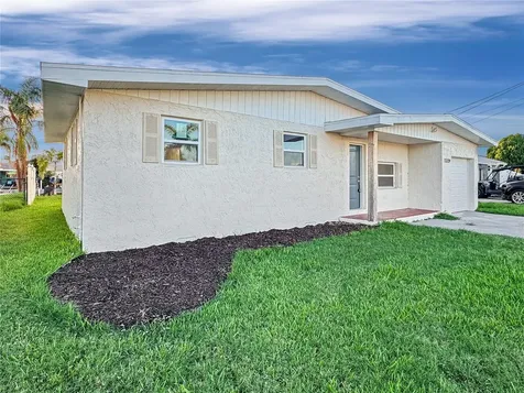 13739 Coco Avenue Hudson FL 34667