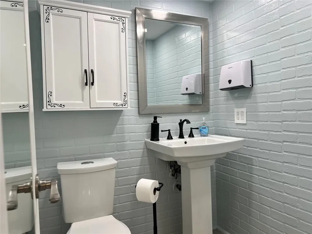 1230 Gulf Boulevard Clearwater FL 33767