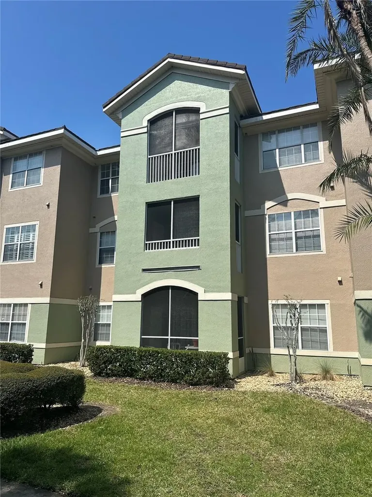4865 Cypress Woods Drive Orlando FL 32811