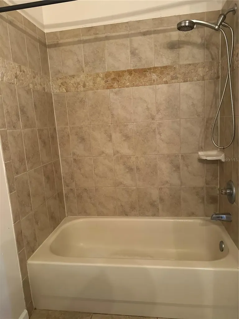 4865 Cypress Woods Drive Orlando FL 32811