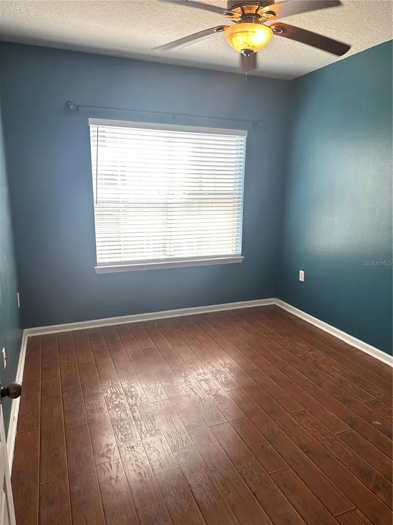 4865 Cypress Woods Drive Orlando FL 32811