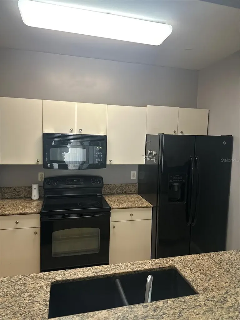 4865 Cypress Woods Drive Orlando FL 32811