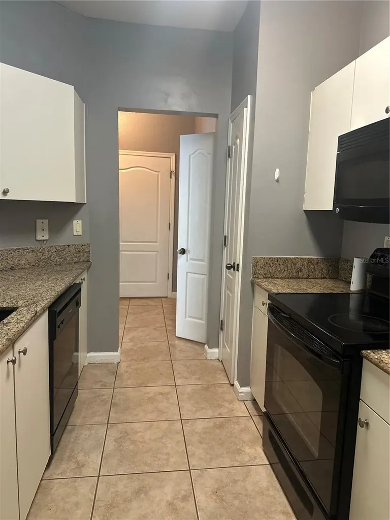 4865 Cypress Woods Drive Orlando FL 32811