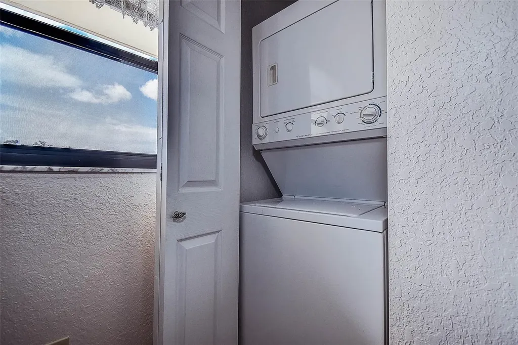 1000 Cove Cay Drive Clearwater FL 33760