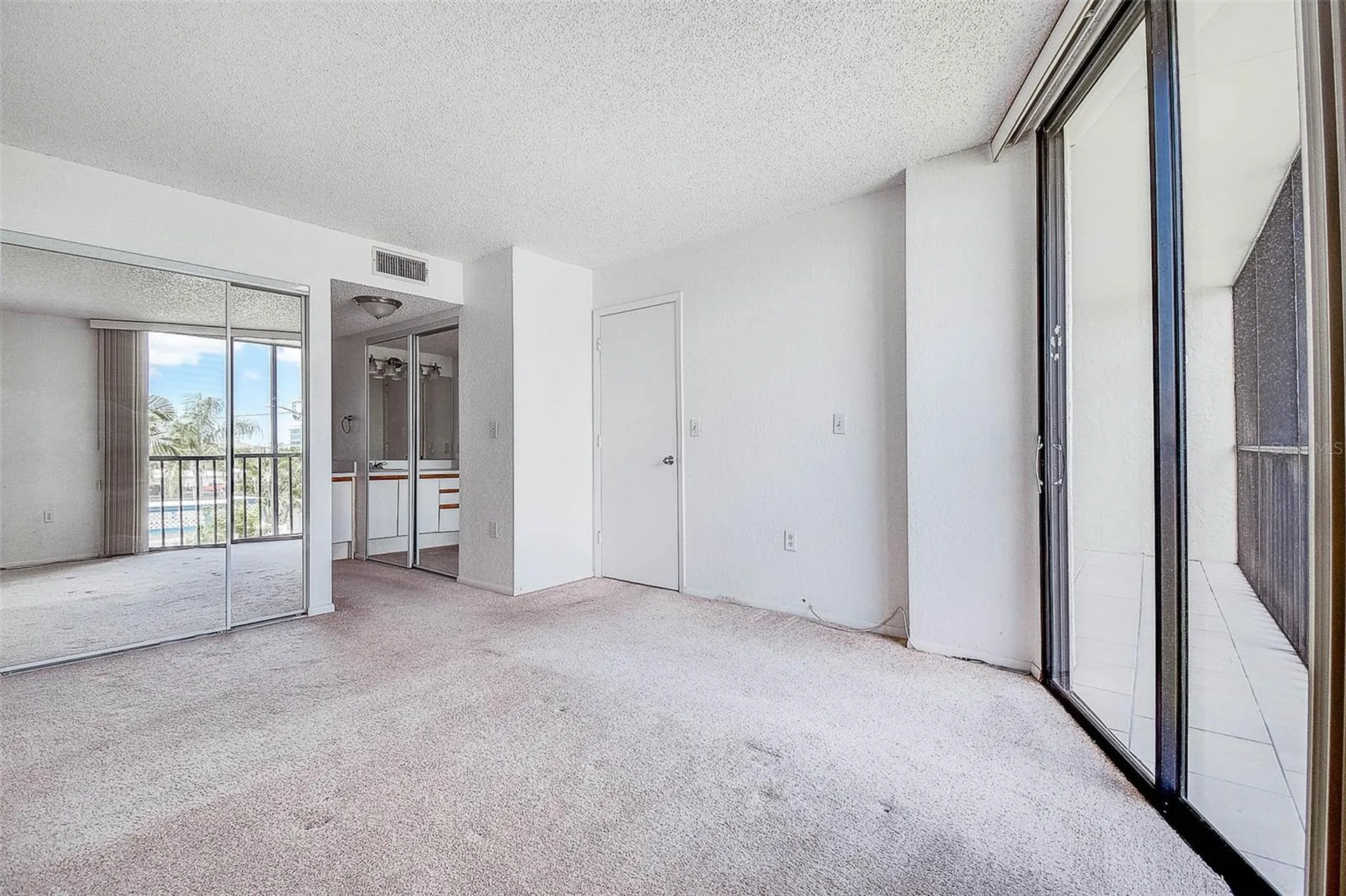 1000 Cove Cay Drive Clearwater FL 33760
