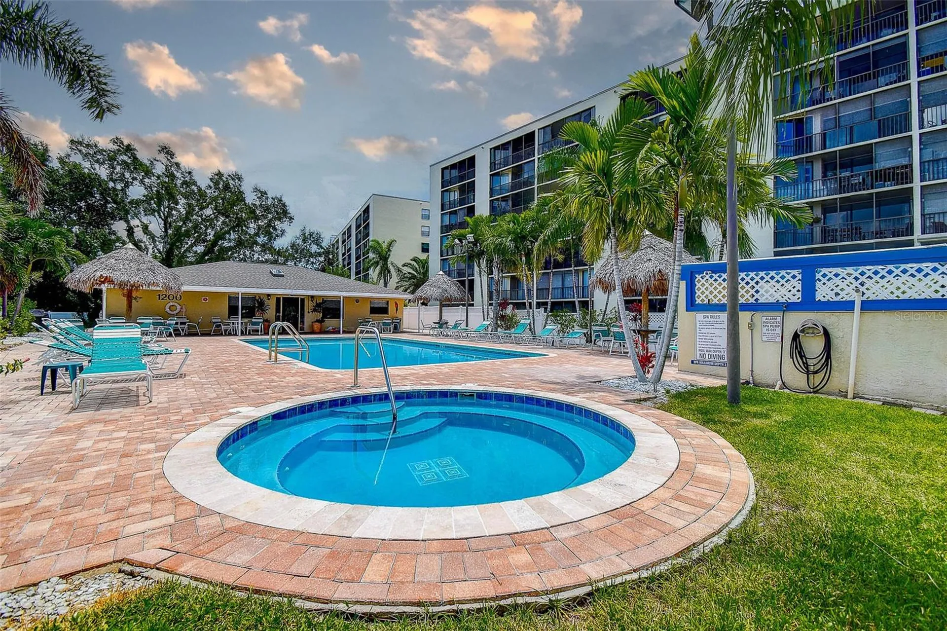 1000 Cove Cay Drive Clearwater FL 33760