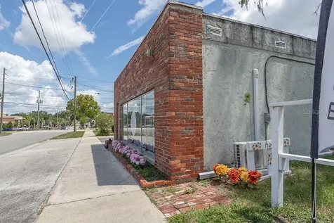 209 S Florida Avenue Deland FL 32720