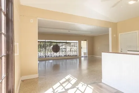 209 S Florida Avenue Deland FL 32720