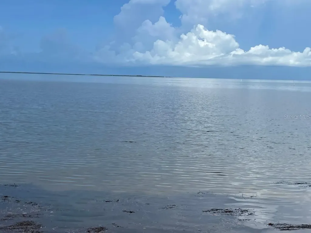 0 Bluff Holiday FL 34691