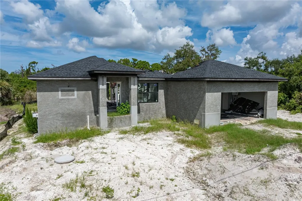 10303 Redondo Street Port Charlotte FL 33981
